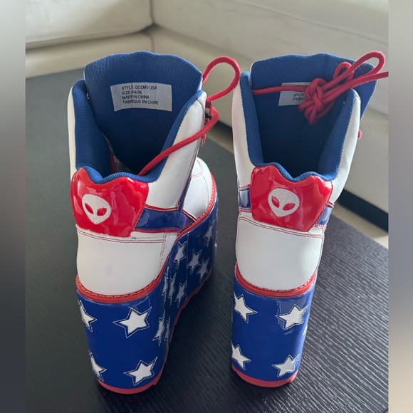 Y.R.U. shoes, star Qozmo Platform sneakers, size 6, white/blue/red. - Picture 4 of 6